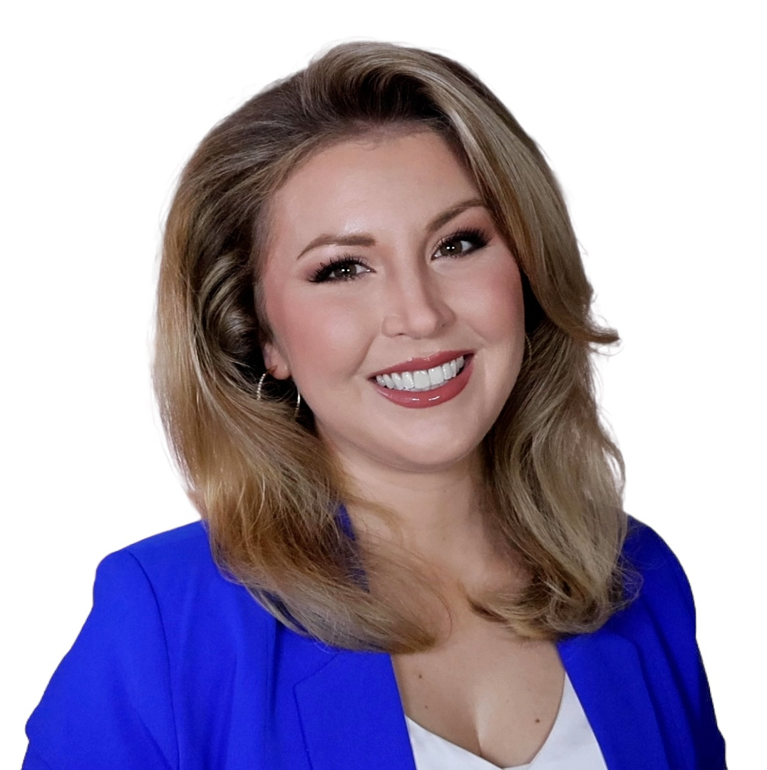 Katie Bavoso Headshot 2024_turned